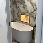 Gold Апартаменти