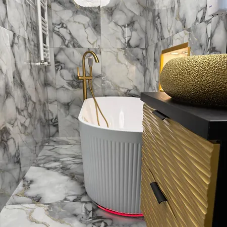 Gold Апартаменты *